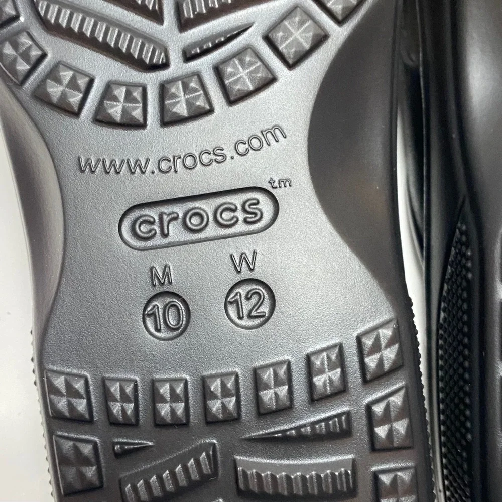 Crocs‎ Baya II Flip Black Mens 10 Womens 12 Sandals NWT